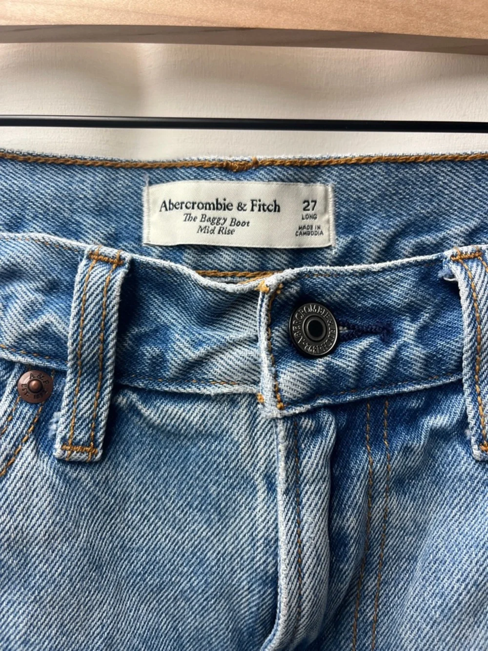 Abercrombie & Fitch abercrombie fitch